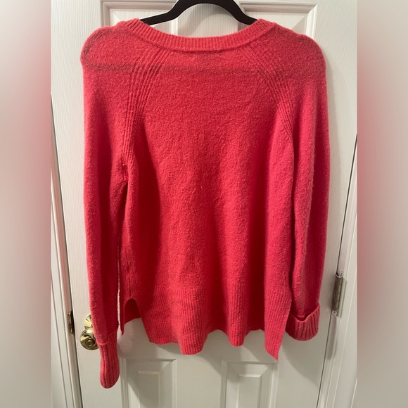 J. Crew Pink Alpaca Blend V-Neck Sweater Women’s XS - Picture 2 of 3